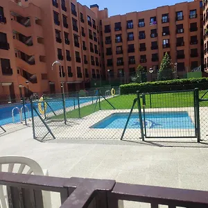 En Madrid, A Unos Minutos Del Aeropuerto Airport Barajas, Plenilunio, Estadio De Futbol Metropolitano, Feria De Madrid, Clinica Navarra Apartamento Madrid